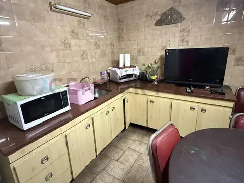 Casa en venta 118 e/ 527 y 528 Tolosa A reciclar