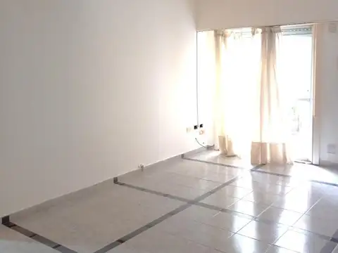 Depto Tipo Casa en Venta 15 años