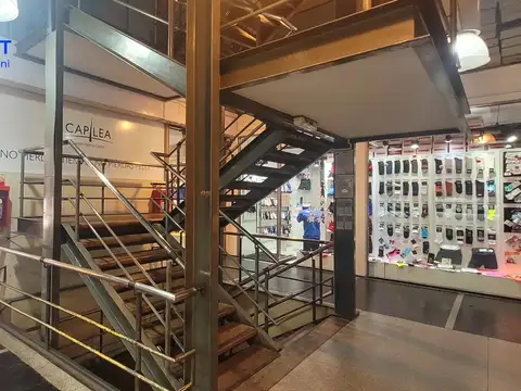 Local en Venta 40 años