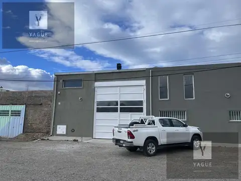 Galpón en  Barrio Industrial