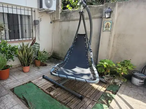 Depto Tipo Casa en Venta de 2 ambientes