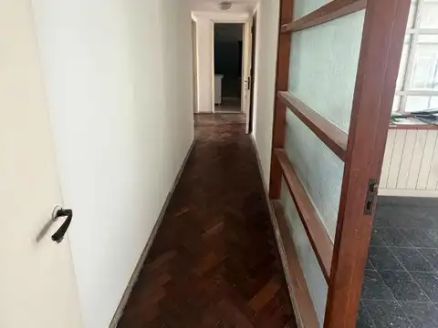 AMPLIO DEPARTAMENTO DE 3 DORMITORIOS CON VISTA PRIVILEGIADA A LA CAÑADA