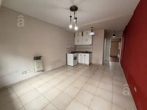 Depto Tipo Casa en Venta de 2 ambientes