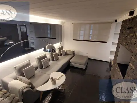 Depto Tipo Casa en Venta de 5 ambientes