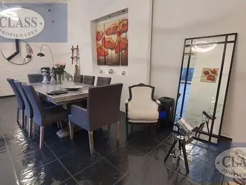 Depto Tipo Casa en Venta en Parque Chacabuco, USD 279.000