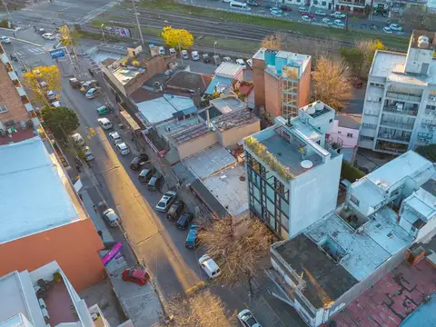 Venta de Departamento monoambiente en Castelar Centro - Lado Sur.