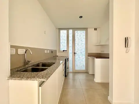 Departamento en Venta en Zona Universidades Bosque, USD 68.000