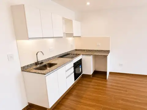 Departamento en Alquiler con 1 cocheras