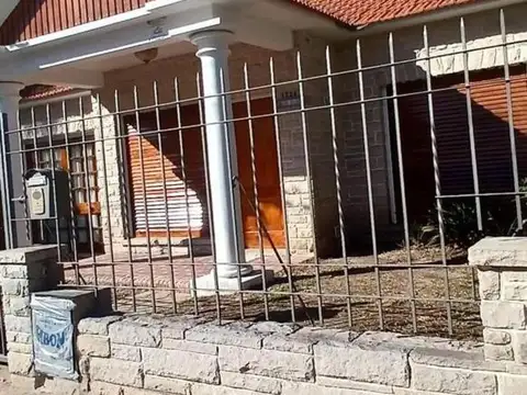 Casa en Venta en Ringuelet, USD 160.000