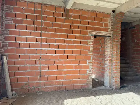 Casa 6 ambientes con 3 baños