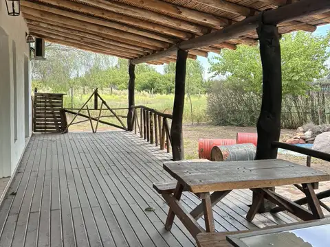 Sarmiento y Bertani Sur