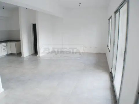 Departamento en Alquiler en Ramos Mejia, $ 700.000