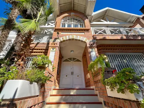 Casa en Alquiler de 5 dormitorios