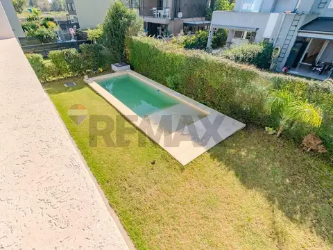 Casa 6 ambientes con 3 baños