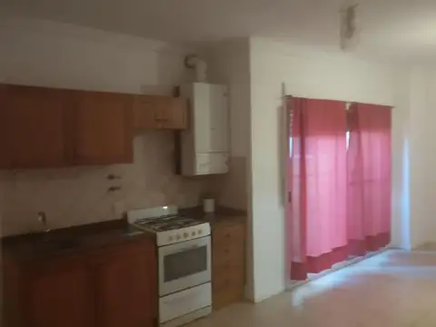 Departamento en Alquiler en Centro, $ 450.000