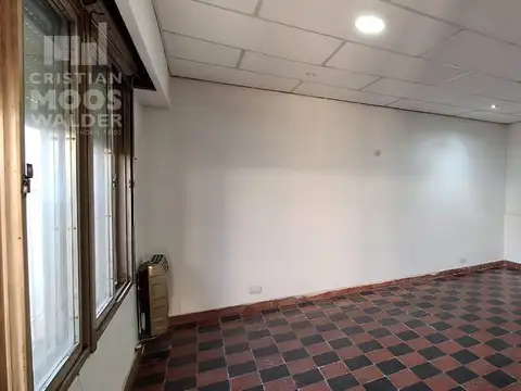 Casa 5 ambientes con 1 baño