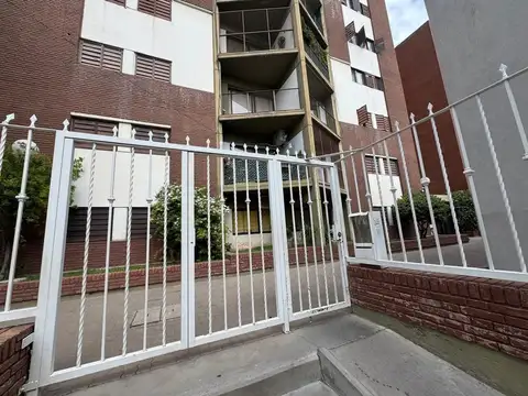 Avenida San Martín Sur 400