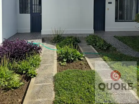 Depto Tipo Casa en Venta de 4 ambientes