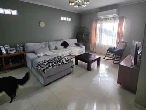 Casa en Alquiler de 3 dormitorios