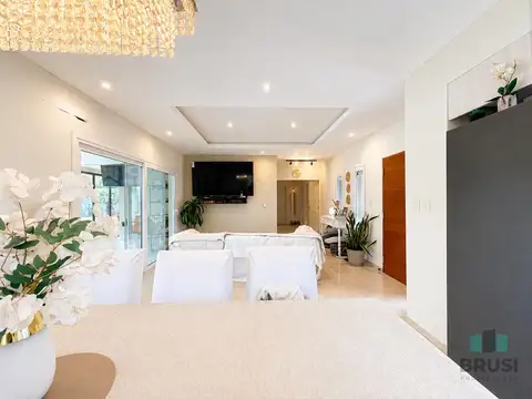 Casa en Venta en Santa Inés, USD 245.000