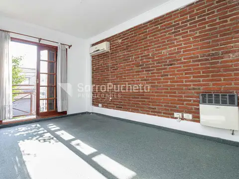 Depto Tipo Casa en Venta en Haedo Sur, USD 109.000