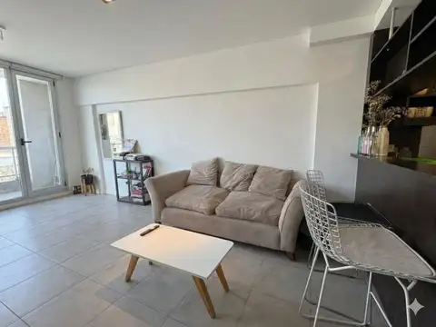Departamento en Alquiler con 1 cocheras