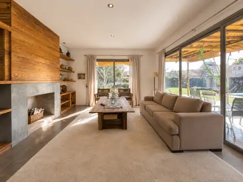 Casa en Venta en Chacras de Coria, USD 300.000