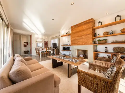 Casa en Venta de 4 dormitorios