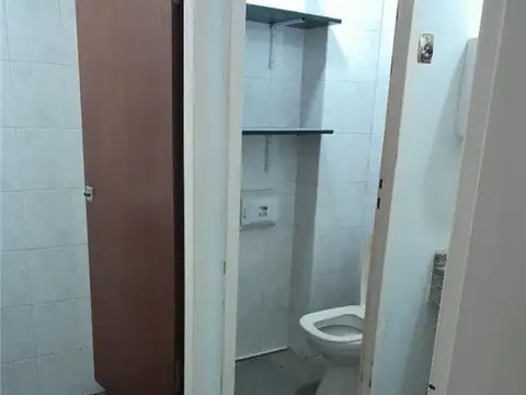 Oficina en Alquiler con 1 cochera