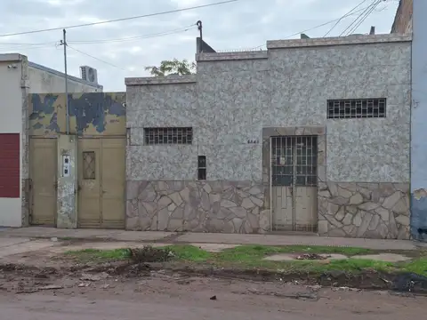 CASA + DPTOS + LOCAL ZONA NORTE