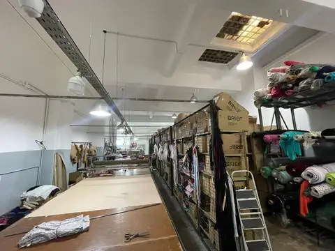 Local en Alquiler en Villa Santa Rita, USD 4.900