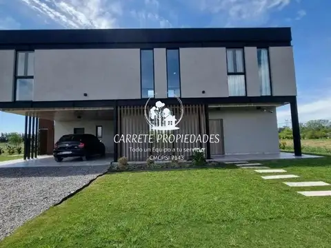 Casa en Venta en Medal Country club, USD 320.000