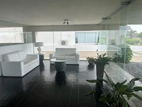 Departamento en Alquiler Temporal en Punta del Este, USD 4.500