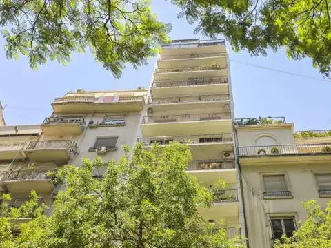 Piso 4 ambientes con dependencia exclusivo en venta Recoleta