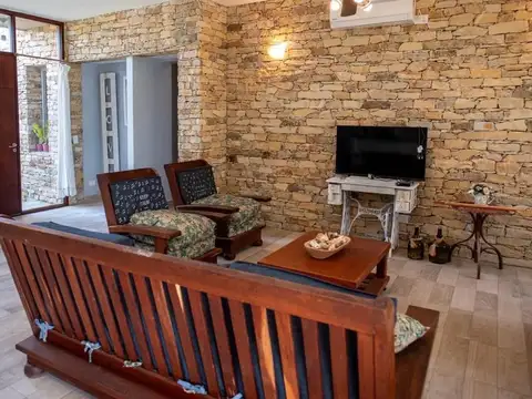 Casa en Venta en Barrio Deportivo 1, USD 215.000
