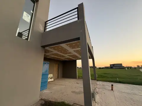 Casa en Venta A Estrenar