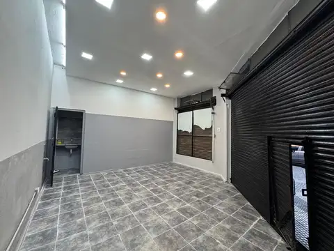 LOCAN EL ALQUILER ESQUINA AQUINO Y OLIDEN