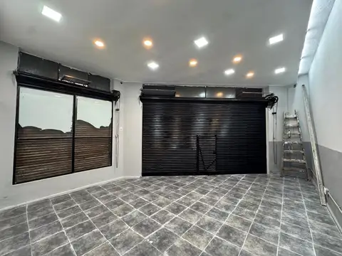 LOCAN EL ALQUILER ESQUINA AQUINO Y OLIDEN