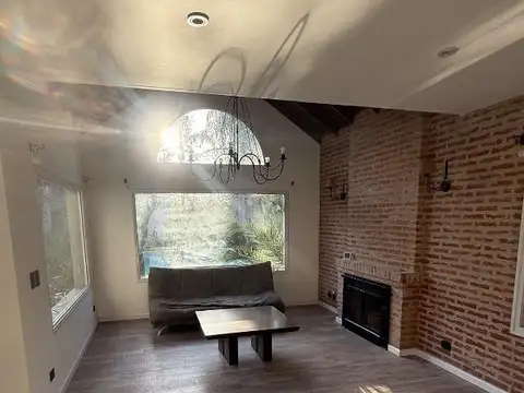 Casa en Alquiler al Noroeste