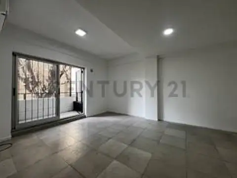 Alquiler comercial 2 amb con balcon Palermo apto profesional. Precio paquete 