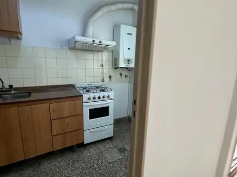 Departamento en Alquiler en Recoleta, $ 540.000