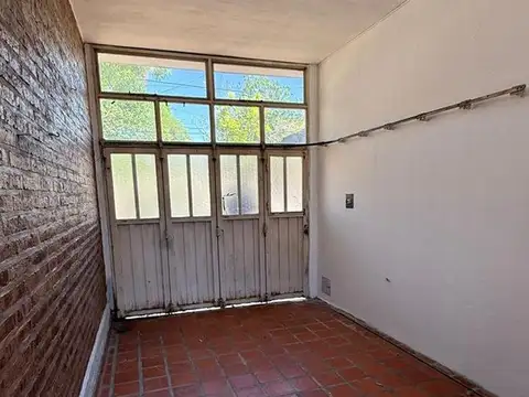 VENTA PROPIEDAD CÉNTRICA CON LOCAL Y DEPARTAMENTO-