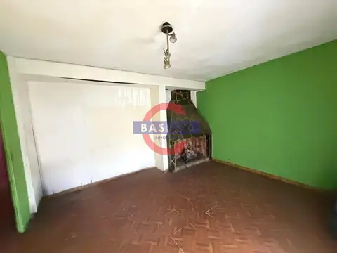 Casa en Venta en Villa Adelina, USD 120.000