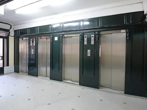 Oficina en Alquiler 90 años