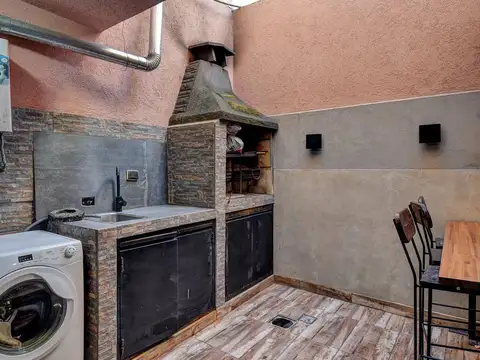 Depto Tipo Casa en Venta de 2 dormitorios
