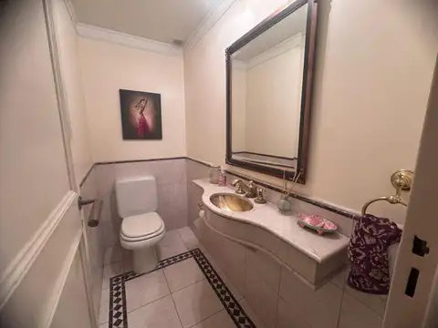 Departamento 5 ambientes con 3 baños