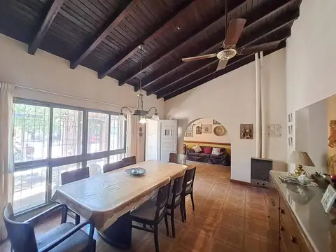 Casa en Venta en Coronel Dorrego, USD 110.000