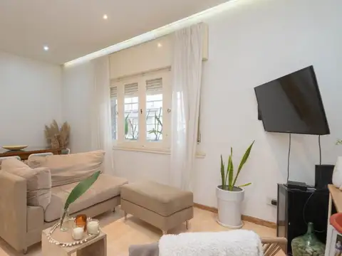 VENTA PH 4 AMBIENTES RECICLADO CON PATIO EN PALERMO, APTO CREDITO Y APTO PROFESIONAL, SIN EXPENSAS