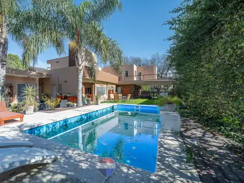 VENTA CASA 3 DORM, SAN ISIDRO, VILLA ALLENDE, CBA