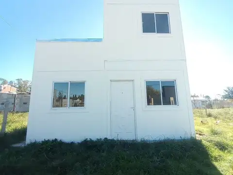 Casa - Alquiler - Argentina, Almirante Brown - Enrique J. Alvarez 360